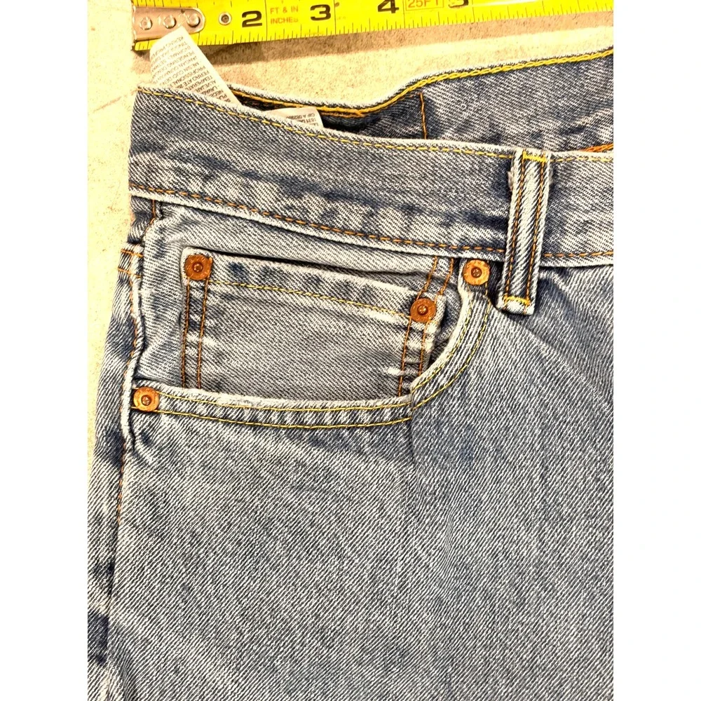 Levis levi 550
